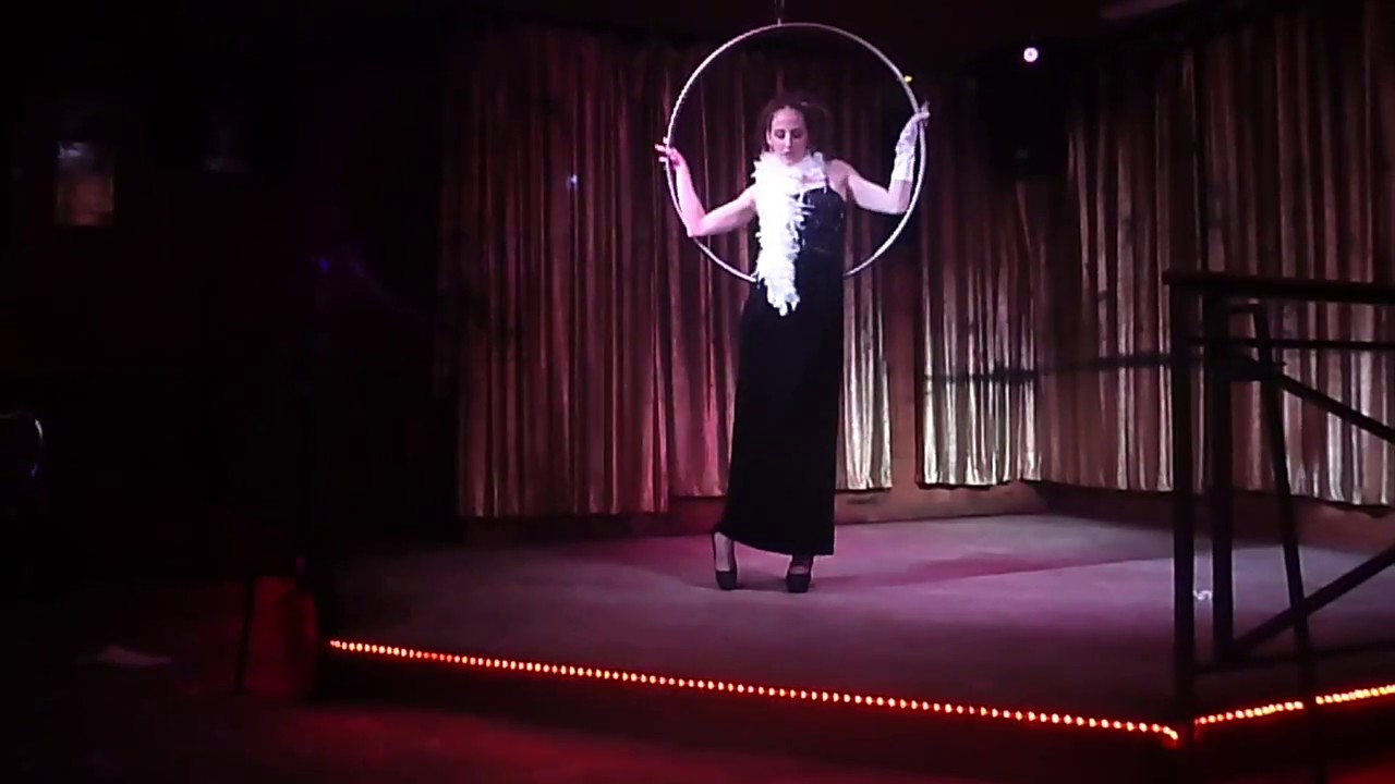 Sara without an H - Lyra burlesque Toxic