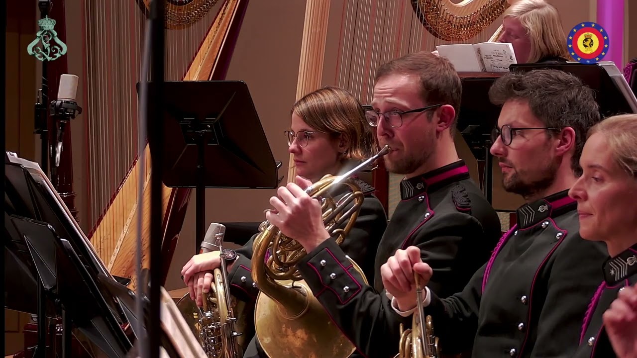 O. Respighi: Pini Di Roma  · Royal Symphonic Band of the Belgian Guides