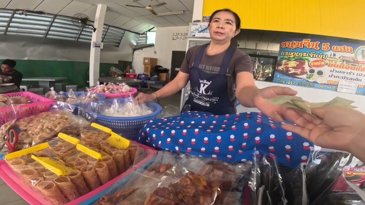 ขนมเส้นเรณูนคร นครพนม แซ่บๆๆ