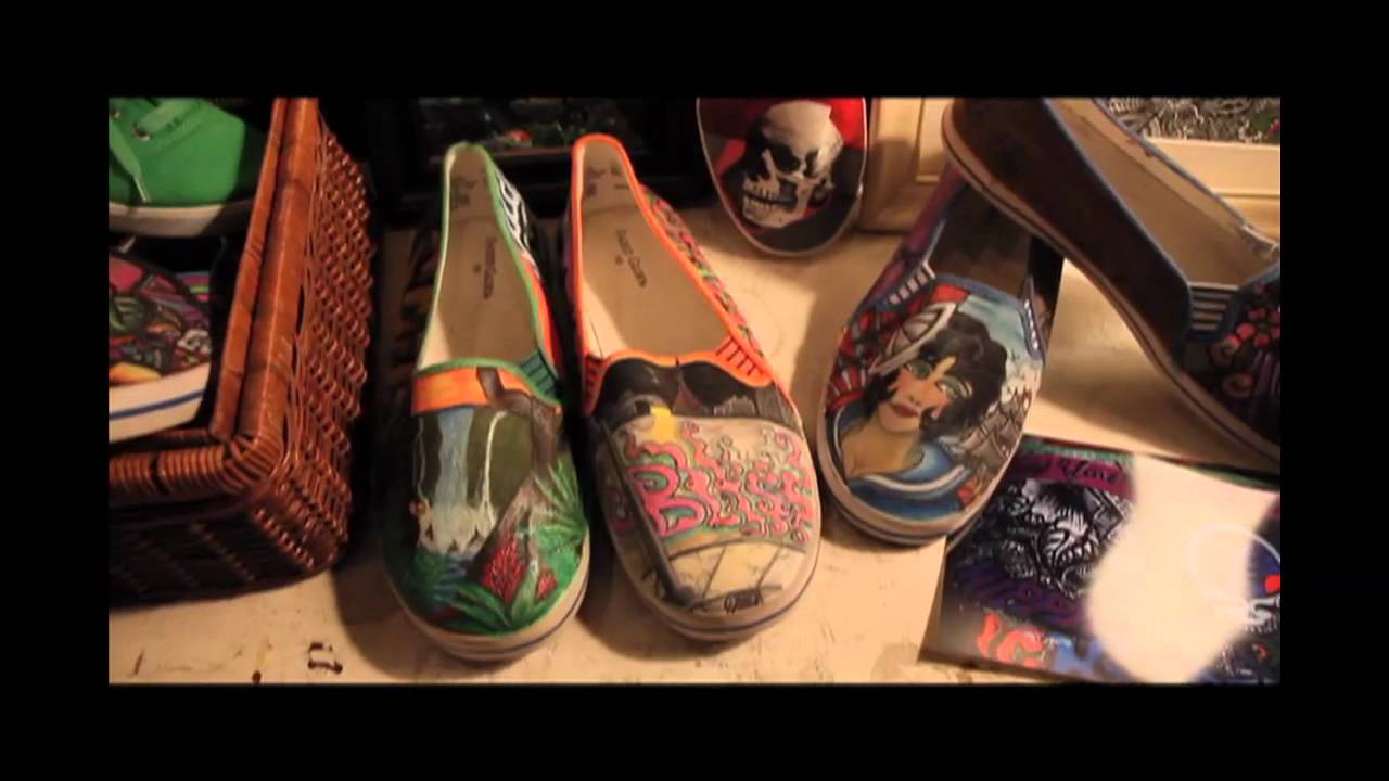 Erin Coffey at RAW HOLLYWOOD 