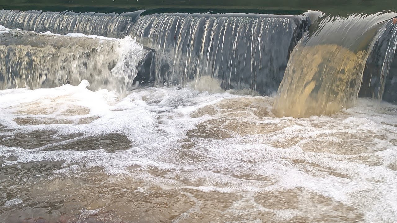 CHUVA NA REGIÃO DE CARIÚS CEARÁ VEJAM A BARRAGEM DE ANTÔNIO GATO SOBRE O RIO CARIÚS 