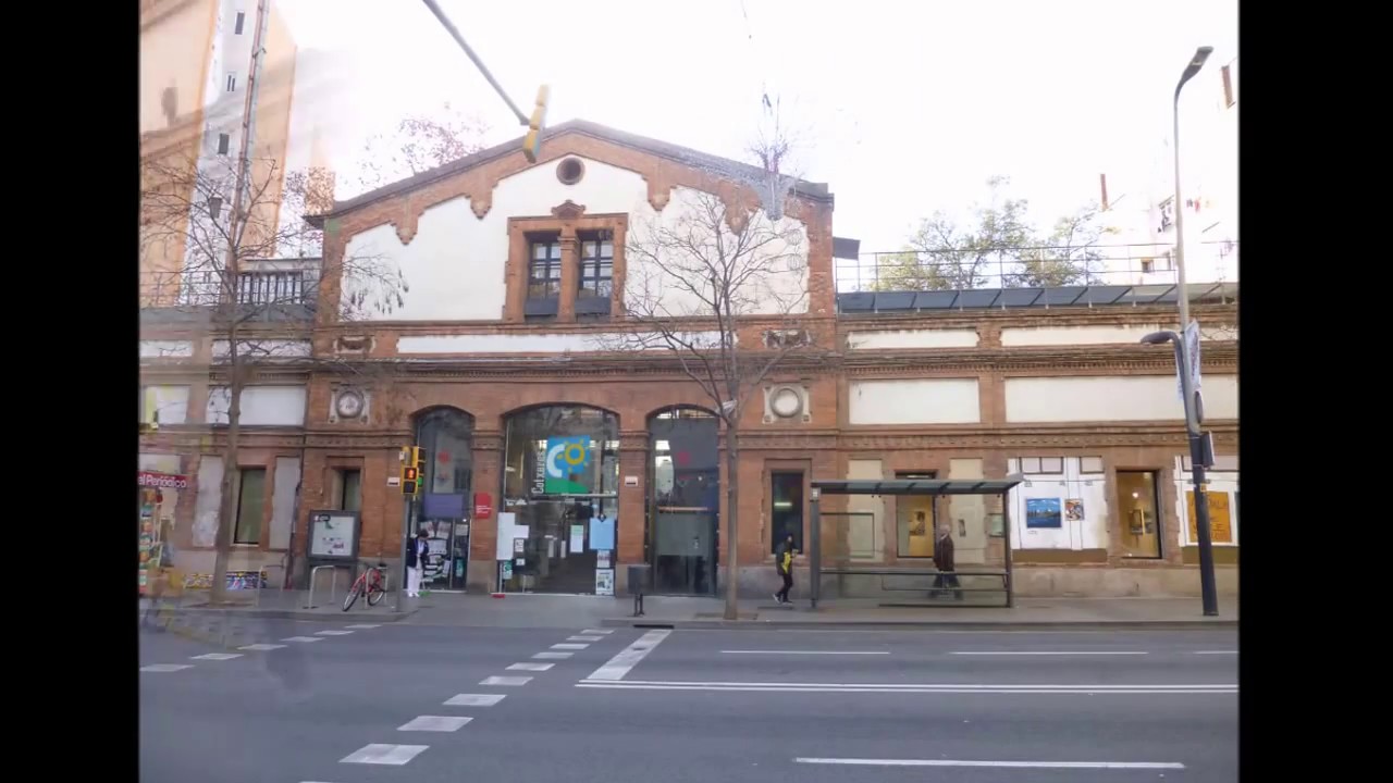 V&iacute;deo de l'obertura de les finestres de les Cotxeres de Sants