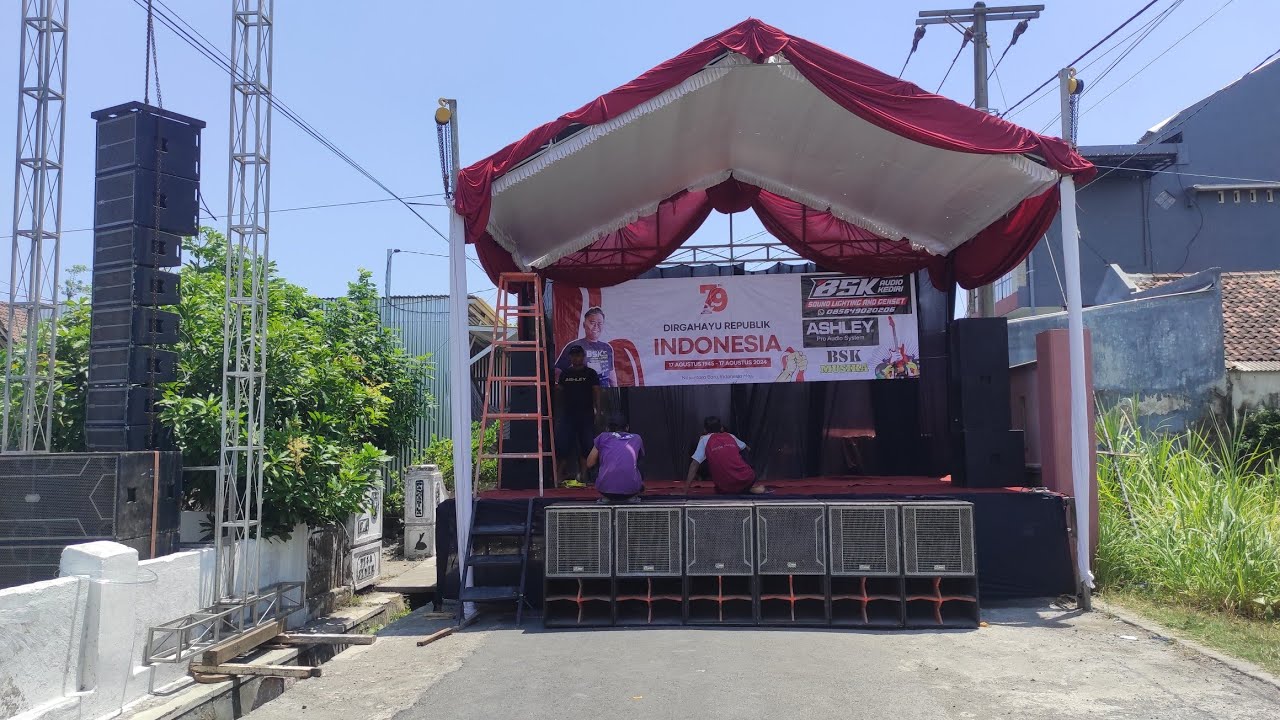 LOADING BSK AUDIO & LIGHTING // PANGGUNG HIBURAN HUT RI 79