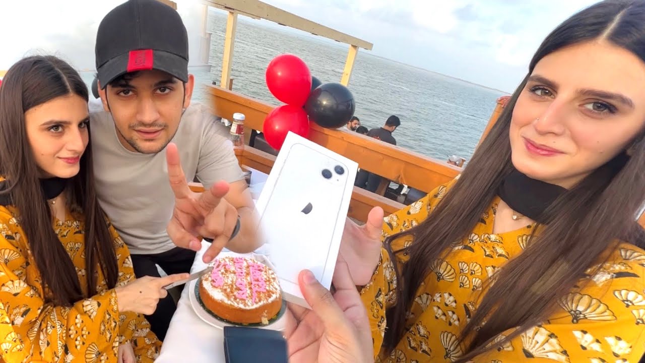 Wife ka pehela birthday mery sath😍 surprise ki khushi🥺