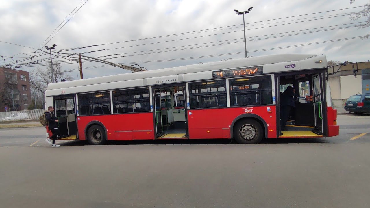 Ikarus 412T - 701 - @74
