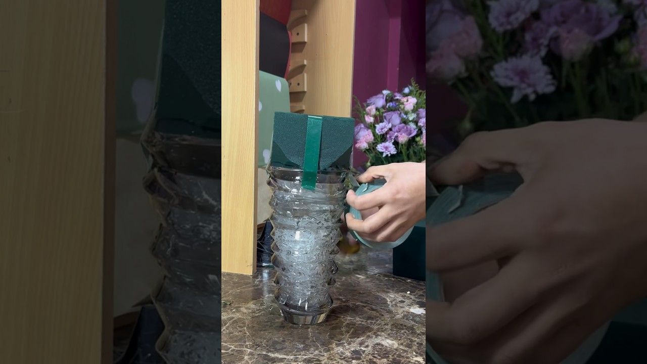 Vase setup  #flowers #komi #diy #bouquet #florist #smallbusiness #flowerarrangement #komi