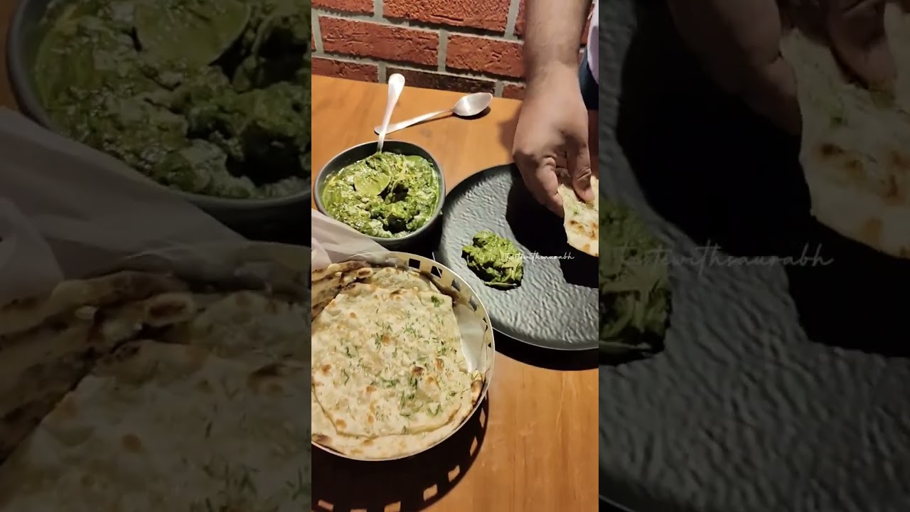 Winter Special Palak Paneer with Naan #palakpaneer #naan #shorts