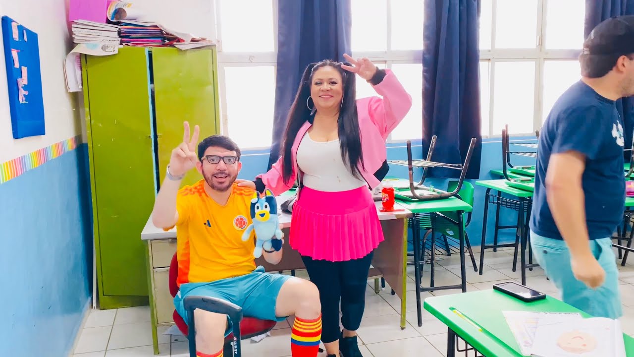 @QUEROLLOCOMPARE  ME INVITARON A GRABAR COMEDIA 🎭😅 | El Blog De Ely Quintero 