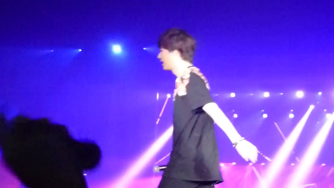 [FANCAM] 130615 SUPER SHOW 5 HK  - SHAKE IT UP