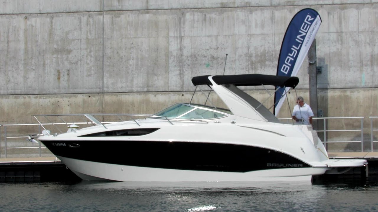 2011 Bayliner 285CR Motor Boat - Exterior and Interior - 2012 Montreal In-Water Boat Show