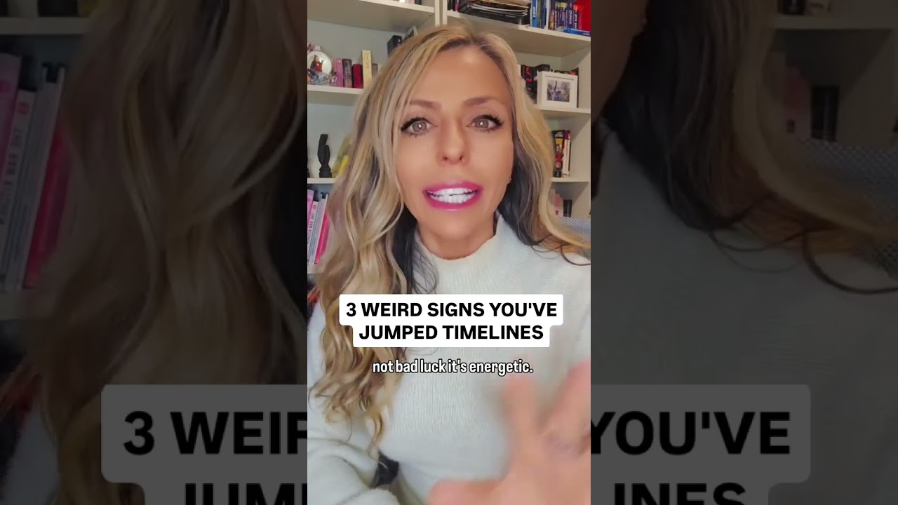 3 WEIRD SIGNS YOU'VE JUMPED TIMELINES 👇🏼