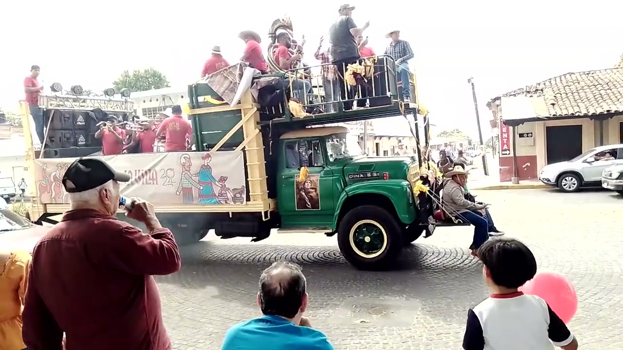 cabalgata de villa de Álvarez lunes 12 de febrero 2024