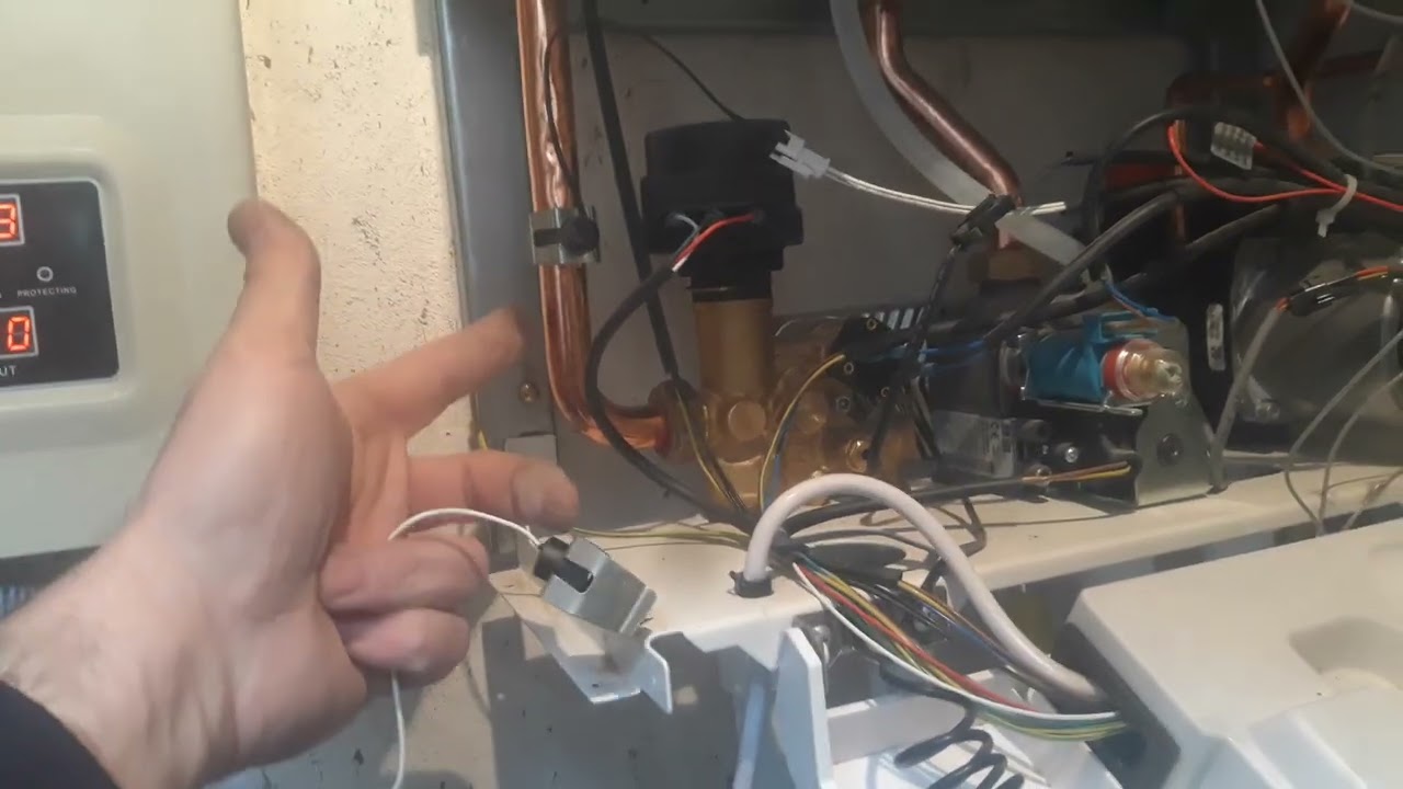 novahot kombi E3 , E4 xəta kodu
