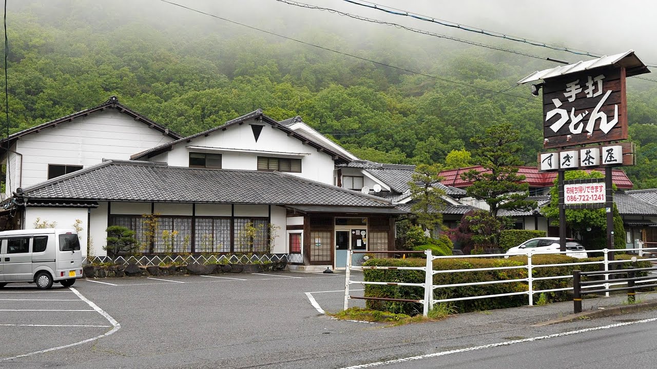 超絶天ぷらラッシュ！！ポツンと爆売れうどん屋ドライブインに密着丨Tempura and Udon Restaurant : Japanese style