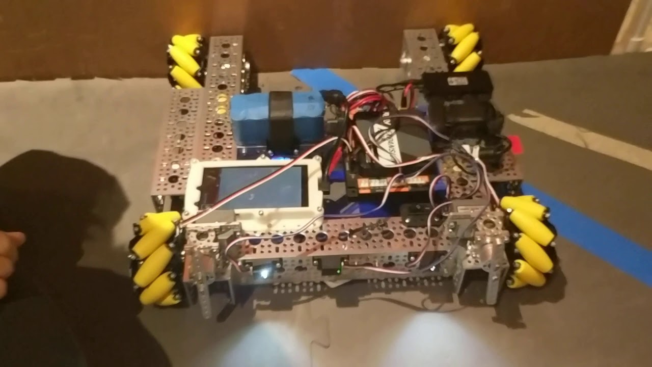 Moving Foundation Autonomous Robot in 1 Day Skystone