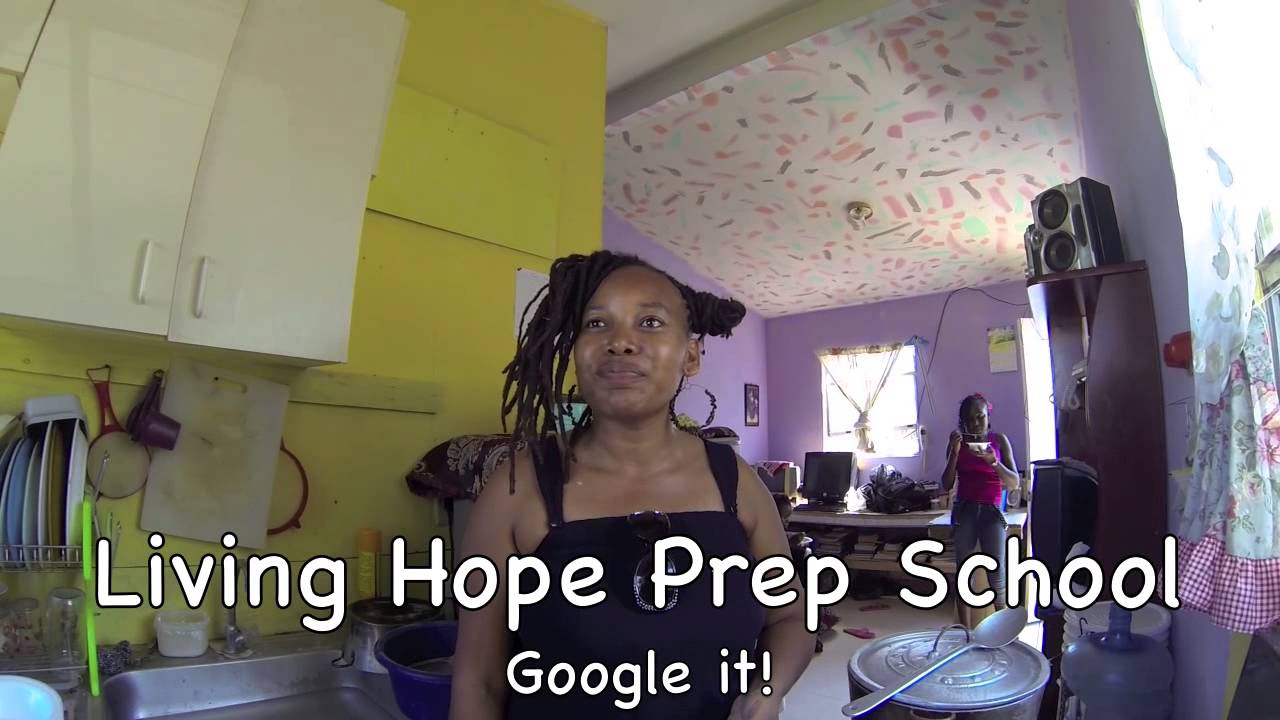 Loving Belize episode 2 - Tourist Advice, Caye Caulker, BlueHole, Hopkins