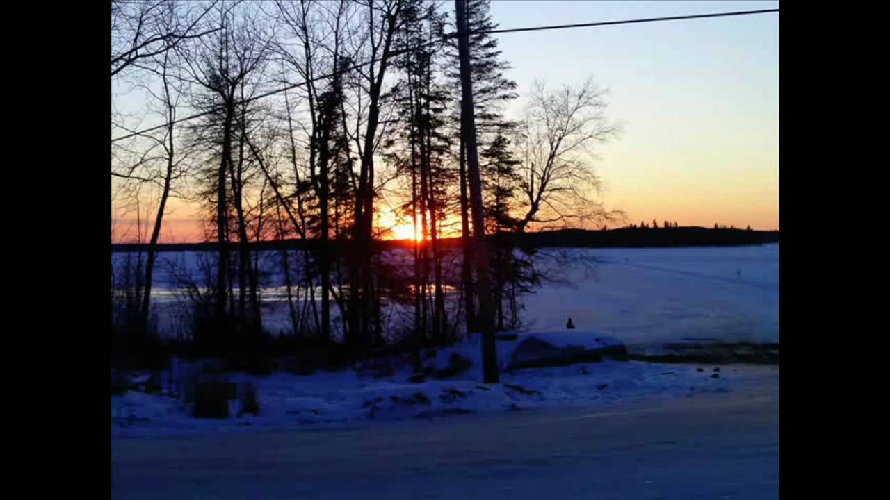 Broken Walls in Pikangikum