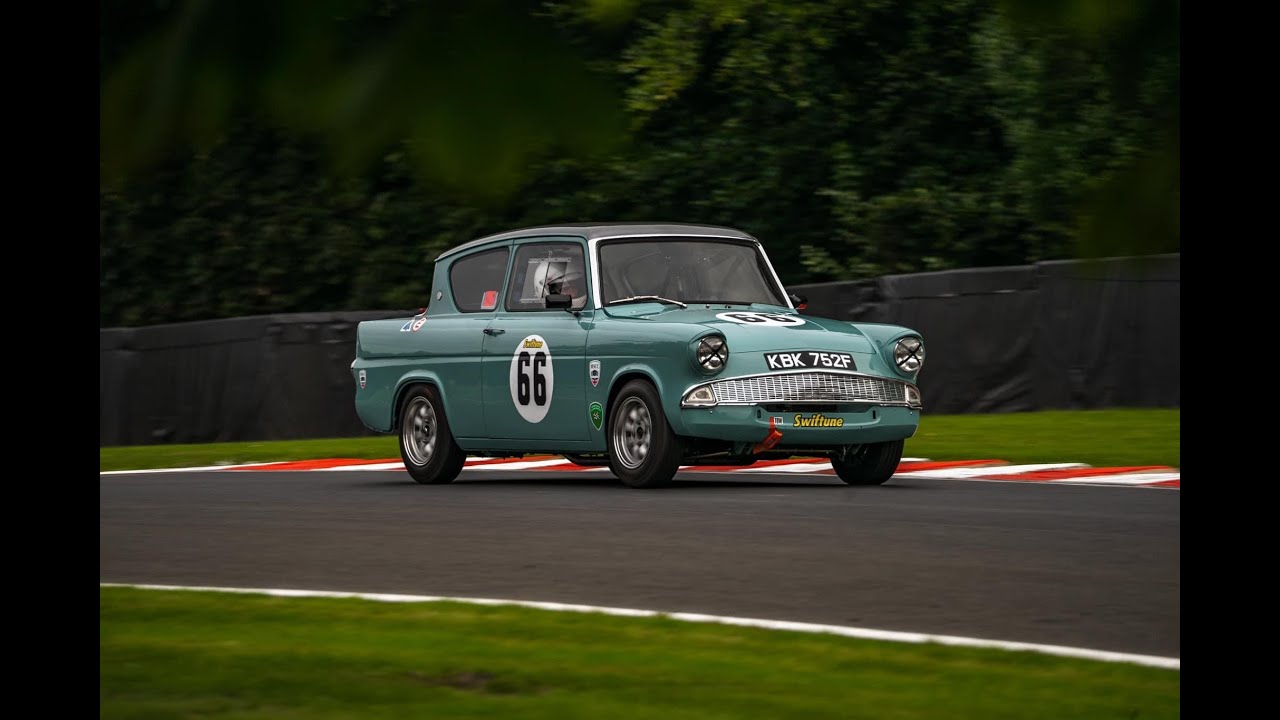 Harry Phelps HSCC Historic Touring Cars - Oulton park Gold cup race 1