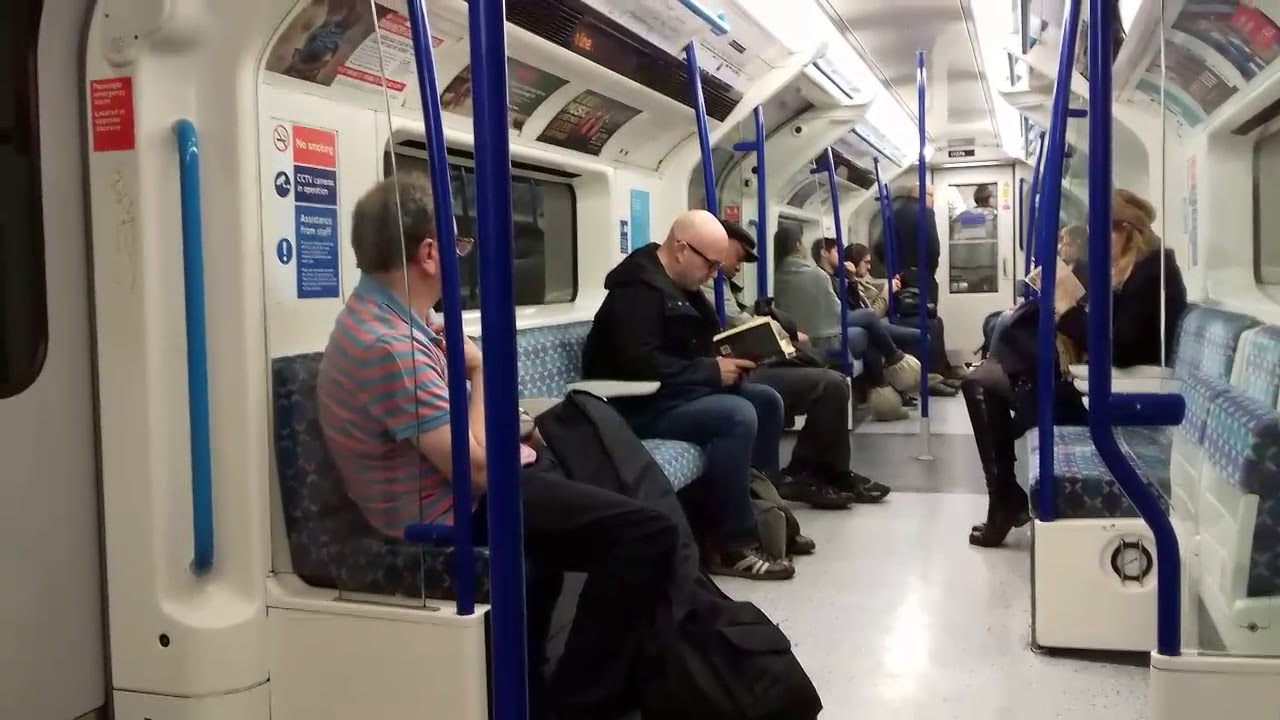 Tube ride Victoria line st Pancras to London Victoria 25.10.17
