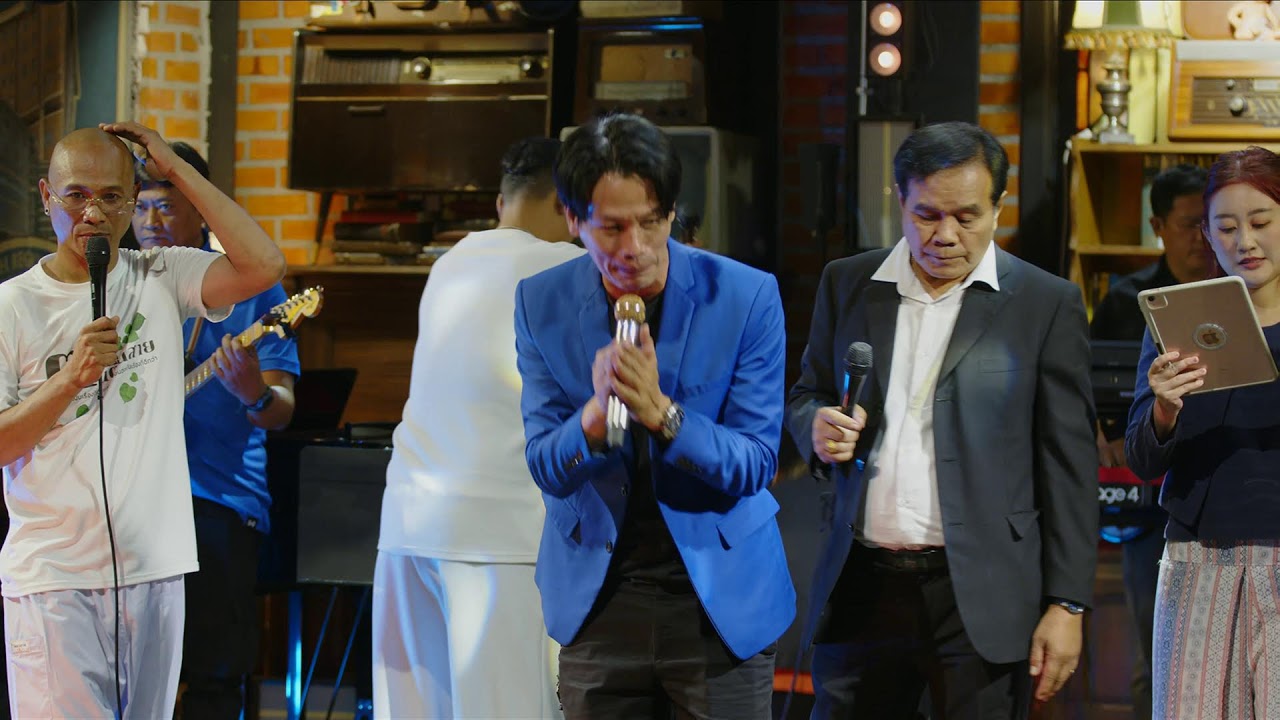 Letana Live Music - เหยิน สกอเปี้ยน - at Letana Theatre