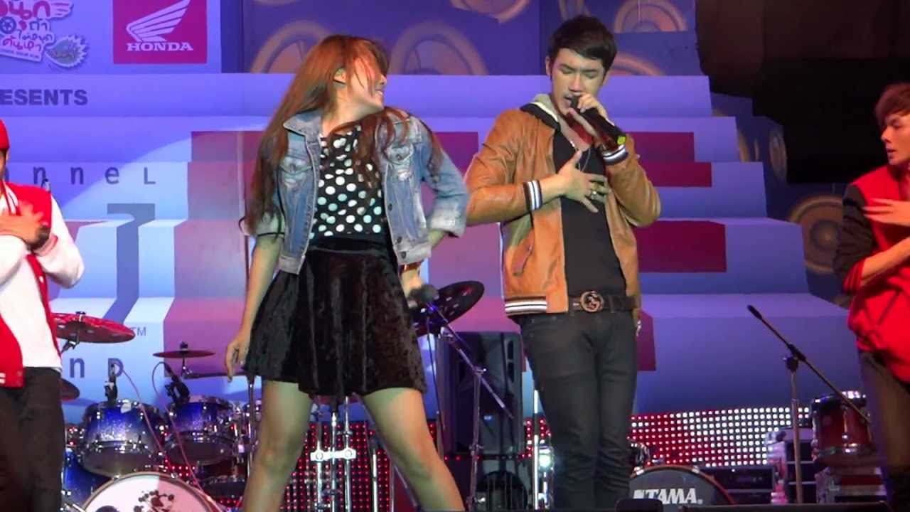 I love your smile - แกงส้ม & สมาย [V]MF @Siam Discovery 10/03/2013