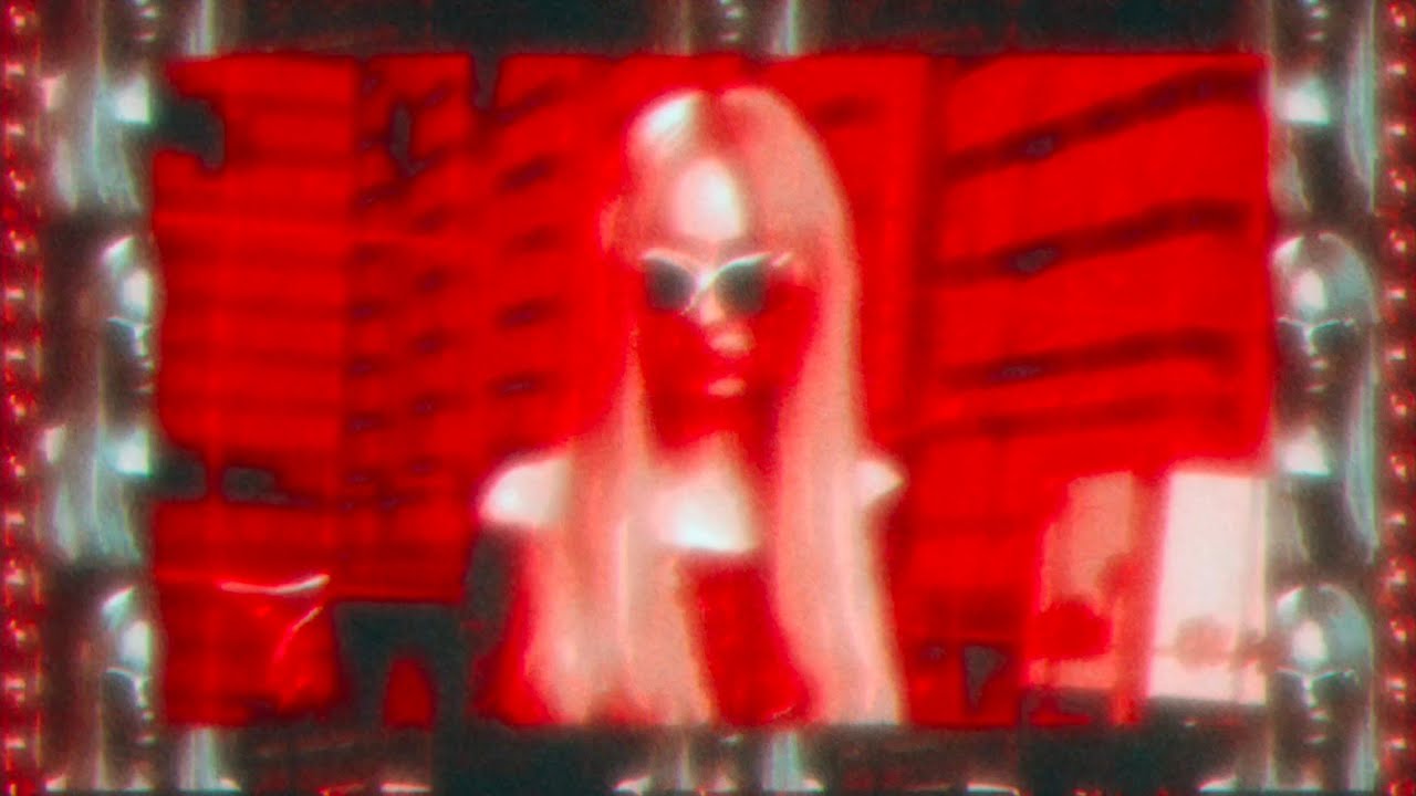 Kim Petras - Freak It (Extended)