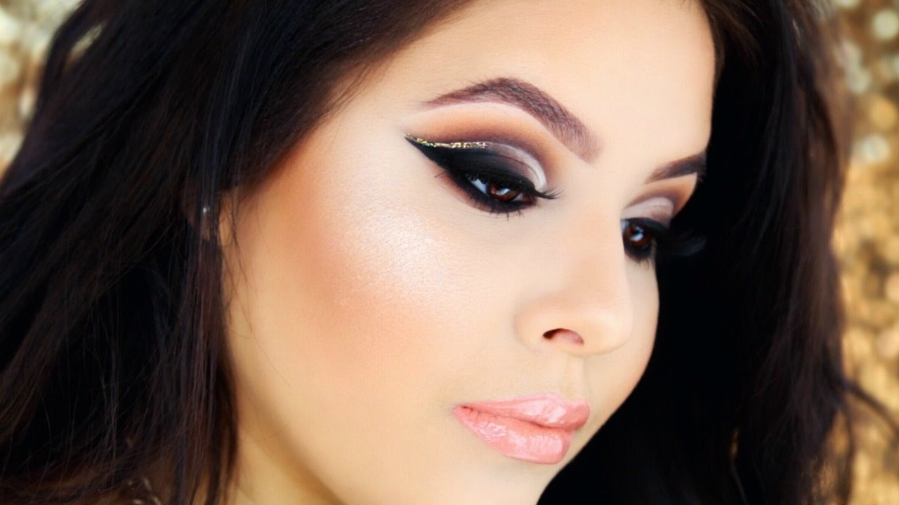 Glitter Cat Eye Cut Crease Tutorial | Nelly Toledo