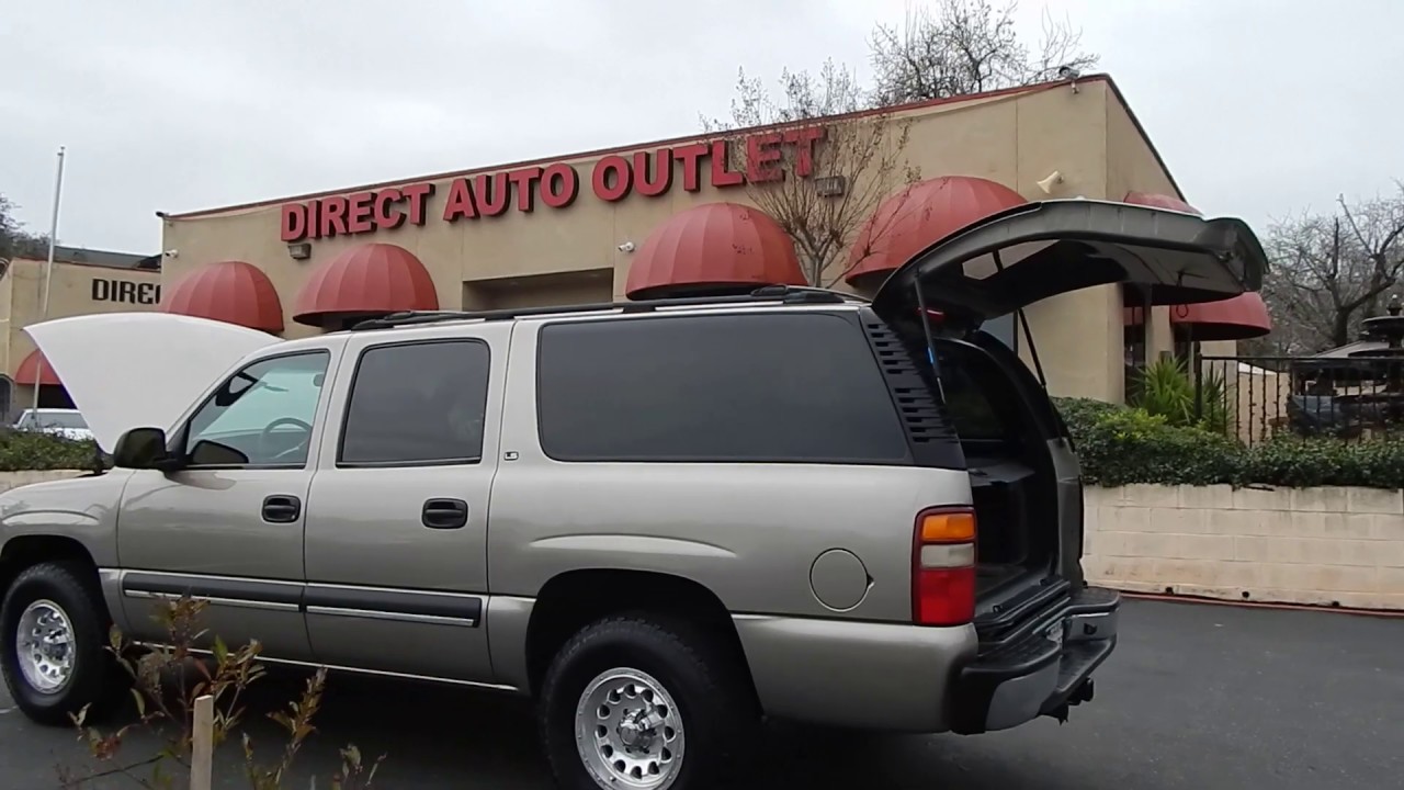 2002 Chevrolet Suburban 112k miles video overview and walk around.