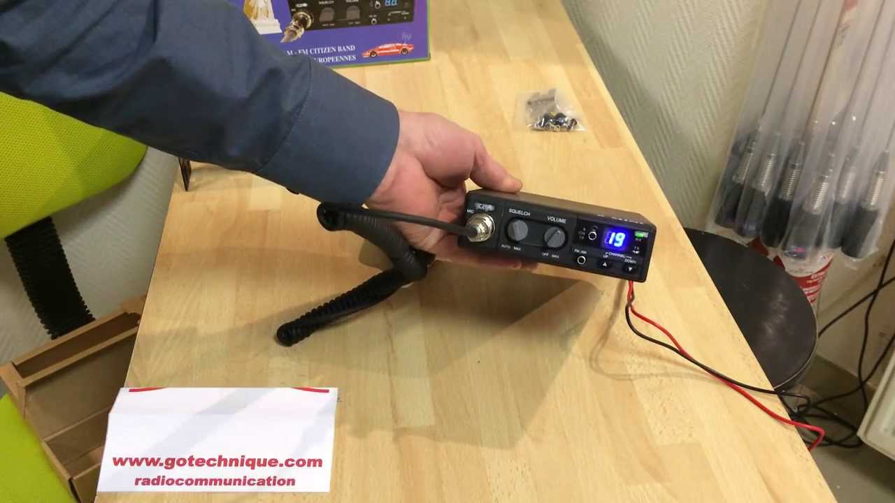 CRT S-Mini CB Radio AM FM Presentation GoTechnique