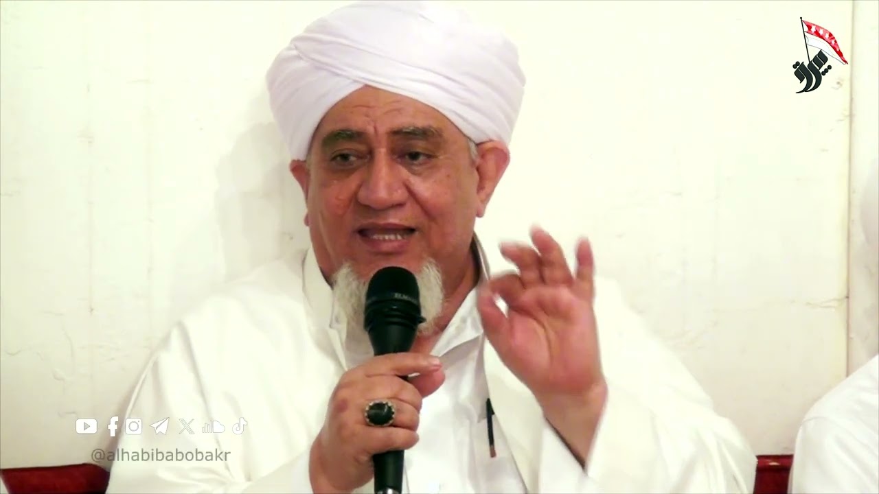 الحبيب أبوبكر المشهور | البحث عن الهوية ويقظة الإحساس (في عواد آل العطاس)