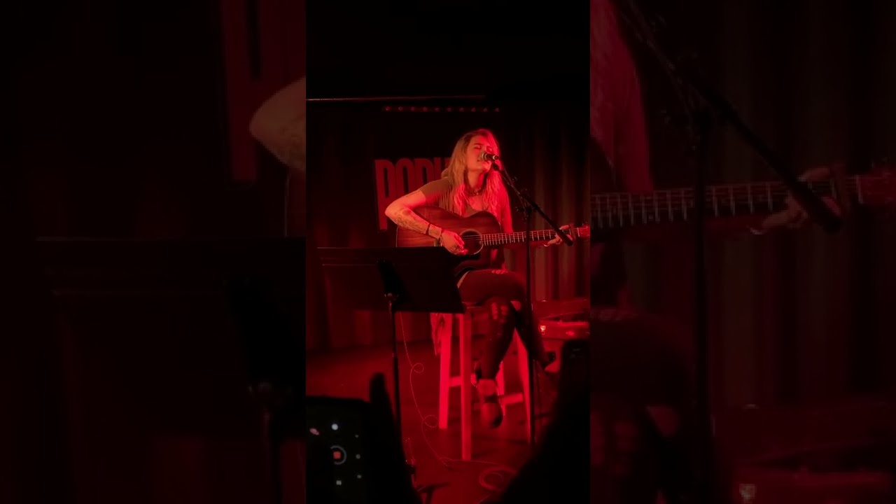 Paris Jackson - Wilted - Live Concert at Paris at POPUP du Label