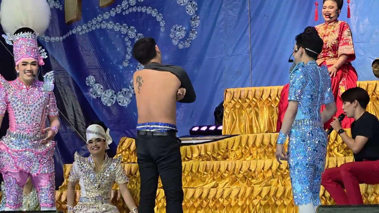 ฉากจบศึกมเหสีพระเอกบ้านโป่งเจอดาวตลกโคราชงานนี้มีแต่ฮา#ศรรักเนตรชนกเพชรวิเชียร