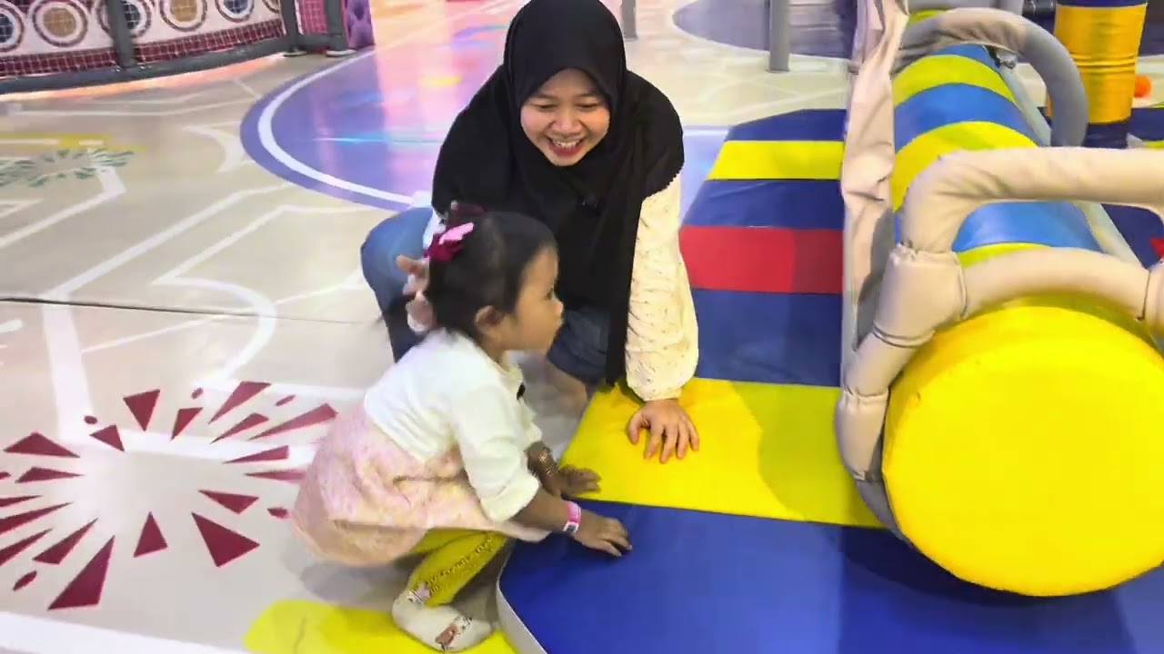 PLAYGROUND KIDZLANDIA - TENTH AVENUE MALL BANDUNG (Toilet Estetik)