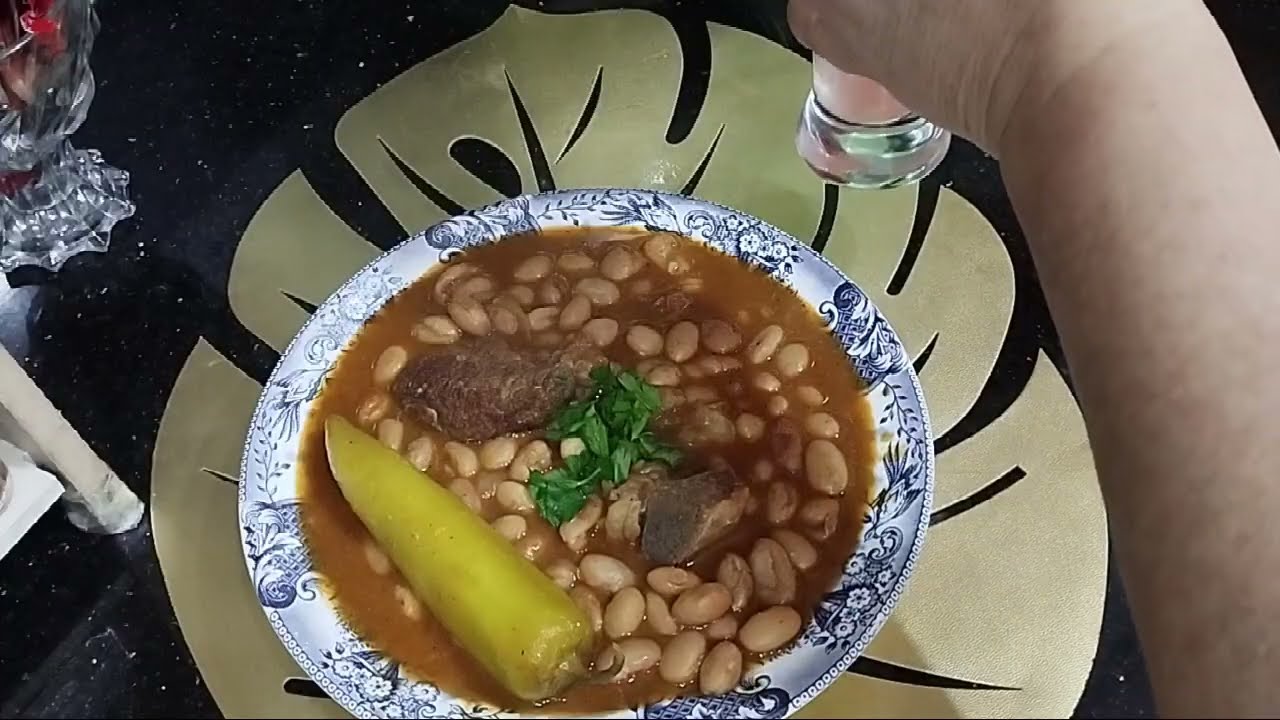 لوبيا فصاص باللحم بنتها واعرة