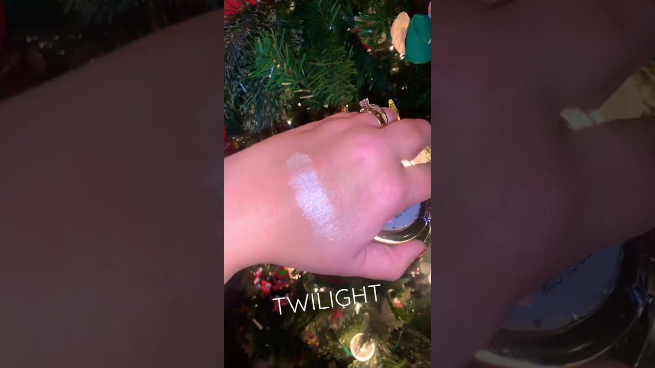 AOA STUDIO EVERGLOW HIGHLIGHTER IN TWILIGHT SHOP MISS A #makeup #beauty #highlighter