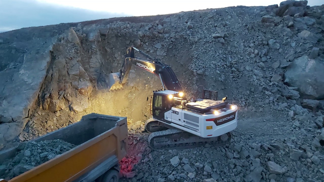 Zorlu Görevlerin Güçlü Ortağı Hidromek 310LC H4 Ekskavatör