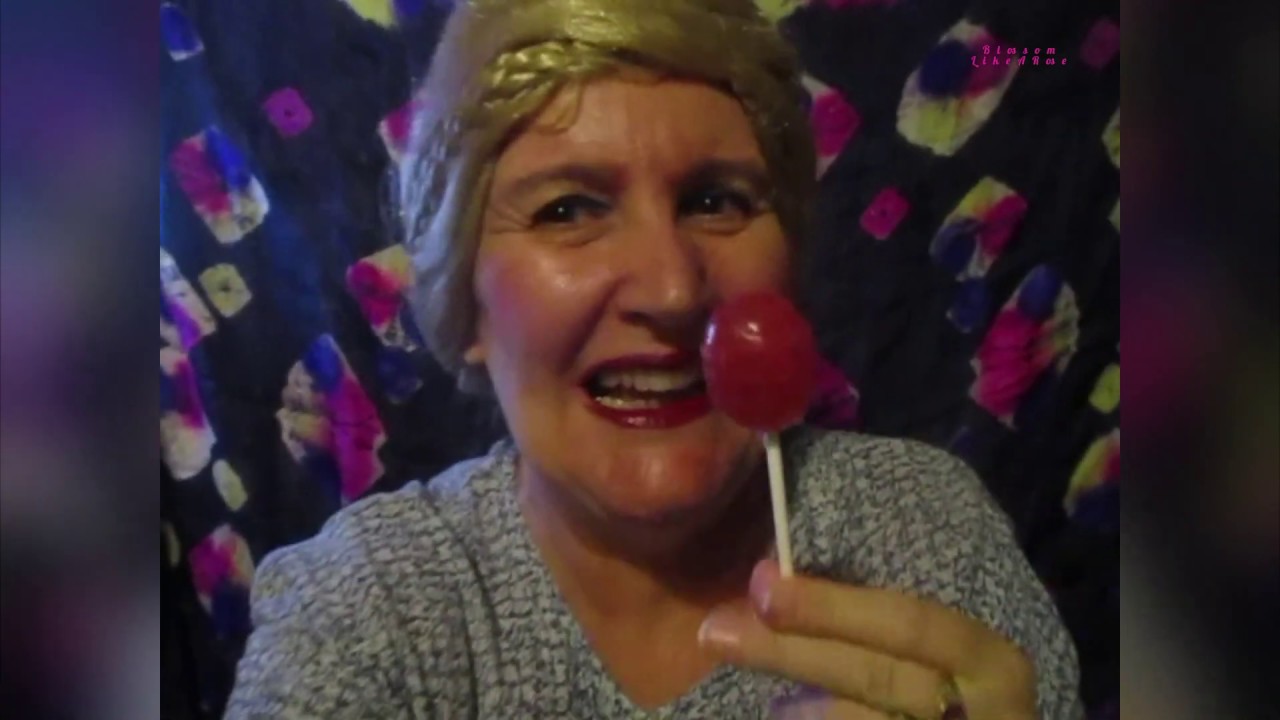 The Original Lollipop Queen Eating a Super Blow pop Lollipop ASMR