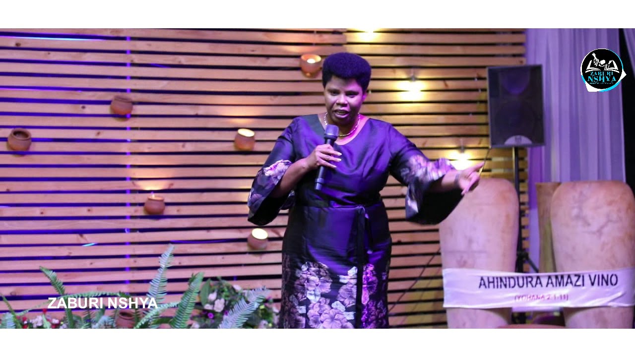Umukenyezi FAITH KIVUYE: atwigishije KU KUYOBORWA NA MPWEMU YERA (Eglise Vivante)