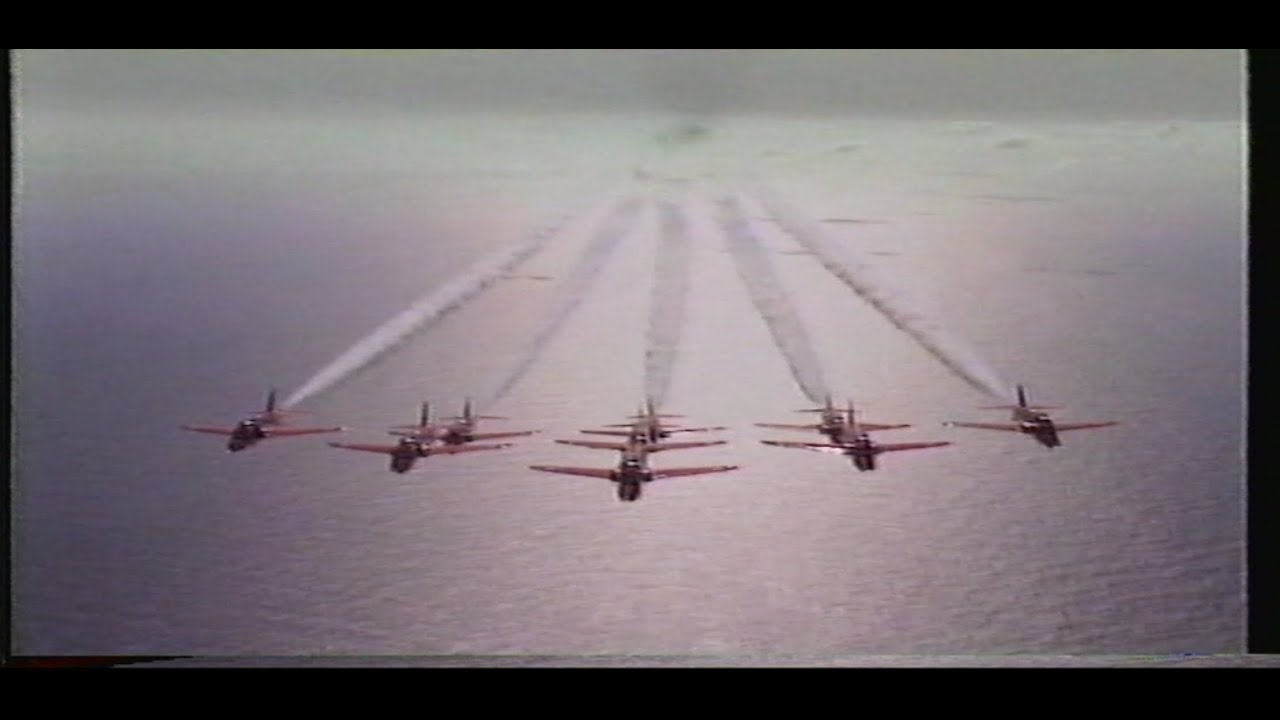The Red Arrows - A Quiver of Silver
(BBC Documentary 1989)
