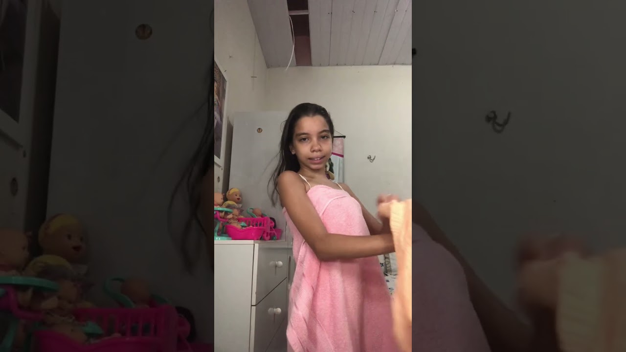 Se arrumando para o sal&atilde;o 💇&zwj;♀️ 