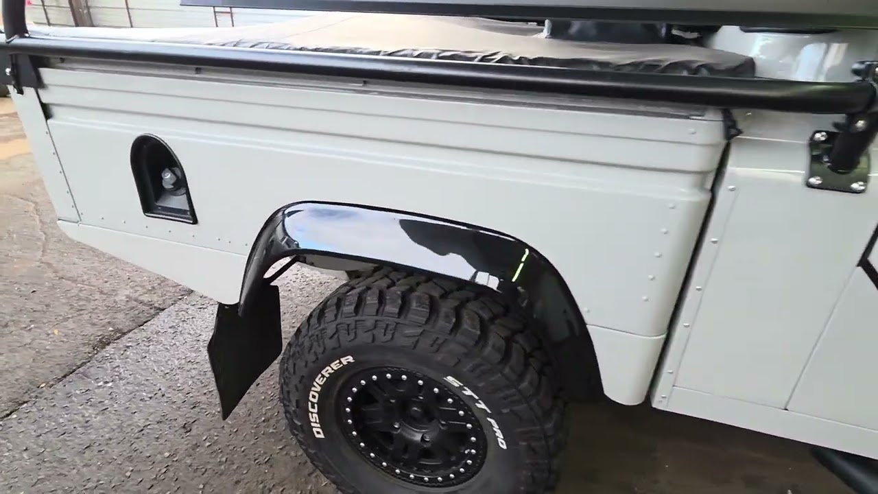 1997 defender Bigfinbuilds@customs 