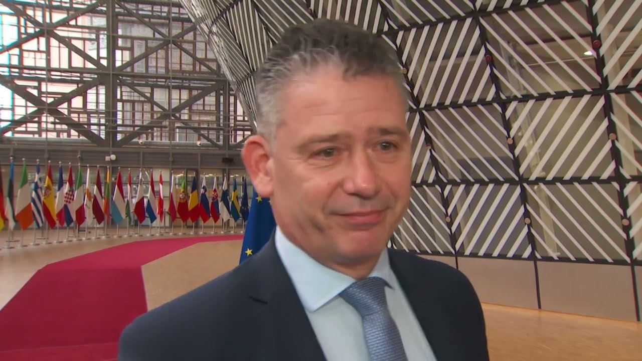 Slovakia outsourced handling of refugee crisis to private company. Roman Mikulec debates in Brussels