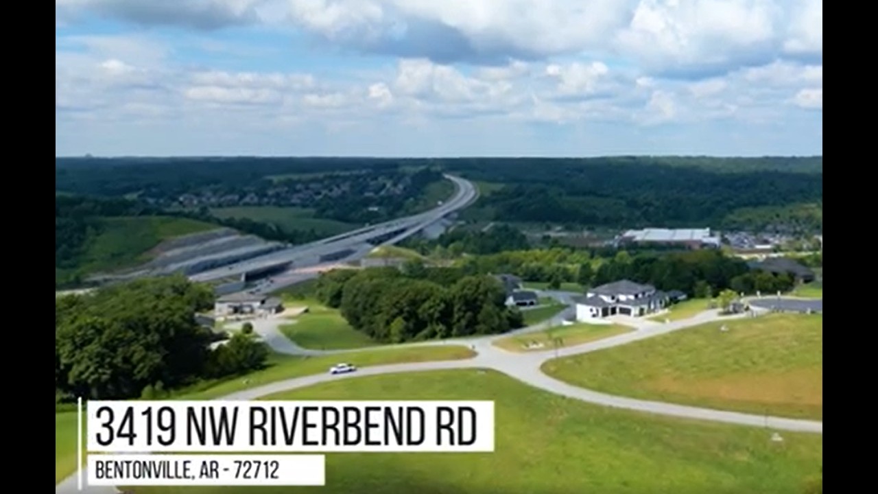 3419 NW Riverbend Rd, Bentonville, AR- 72712