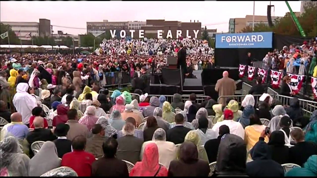 Romney Cuts into Obama's Lead, Both Vie for Swing States