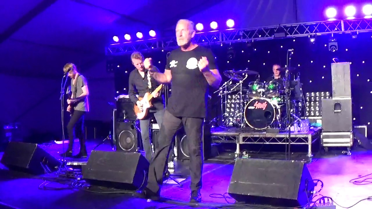 Skids -  Masquerade /  Into The Valley - Stone Valley Festival 2017