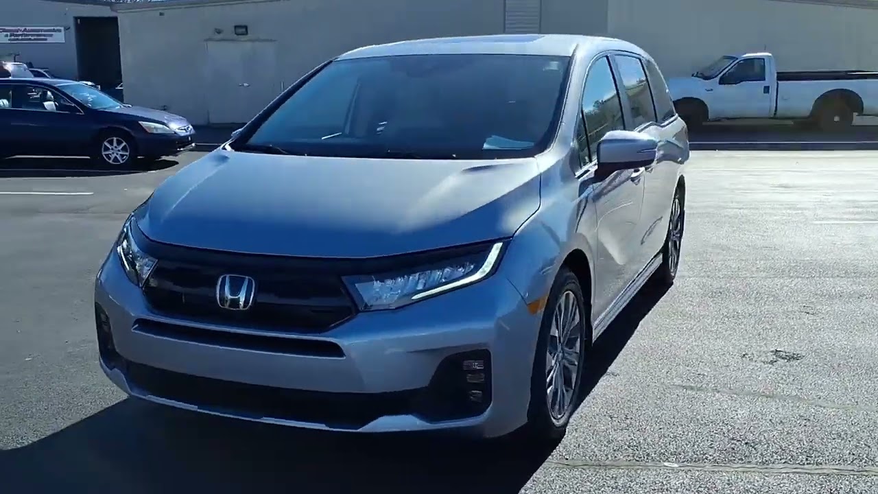 2026 Honda Odyssey Touring New H56285