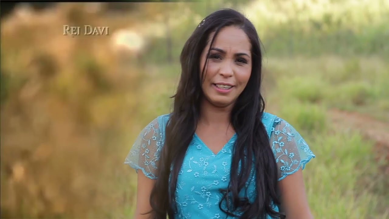Vaniusa Aguiar - Música Unção de Davi - (Louvor Gospel)