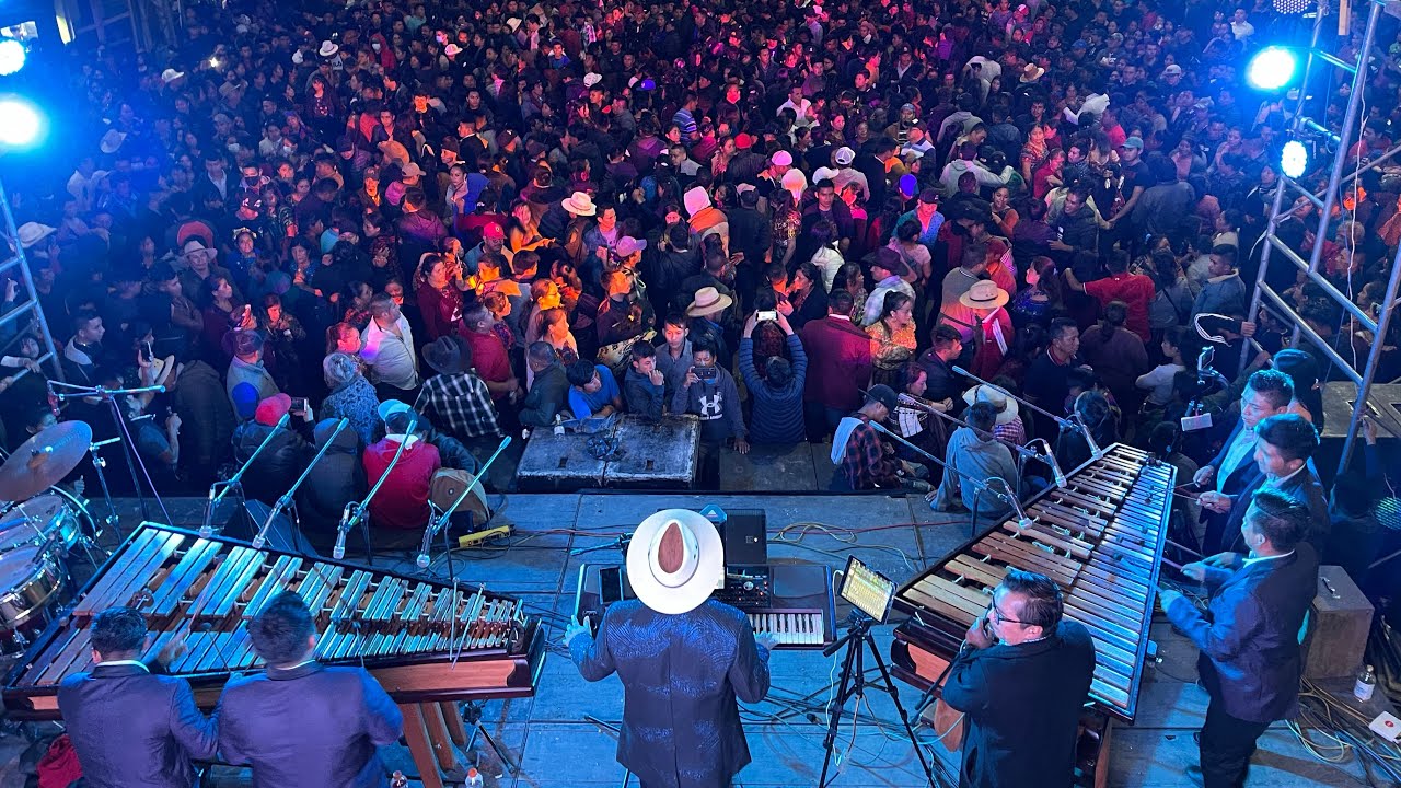 Homenaje al Amigo Chacaloso (en vivo) Eugenio Pedro y su Marimba