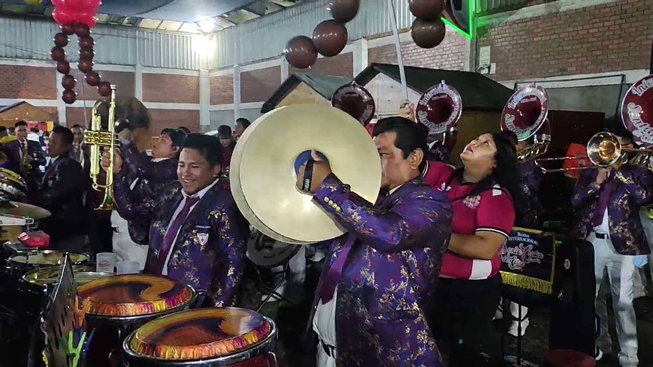 BANDA INTERNACIONAL SANTA CECILIA DE CATAC EN HUARALINO SALAY SALAY 🎉🎺🥁🥁🎉🎺🎺🎺🎺🎷