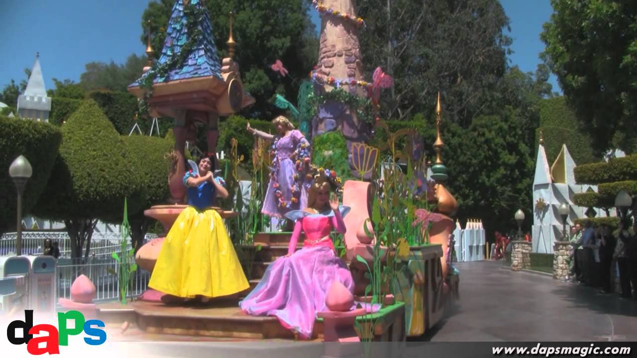 First Mickey's Soundsational Parade at Disneyland - May 26, 2011